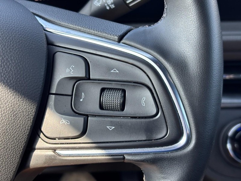 Buick Envista Vehicle Image 20
