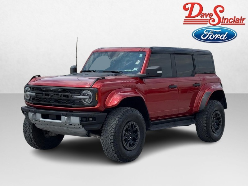 Ford Bronco Vehicle Full-screen Gallery Image 01