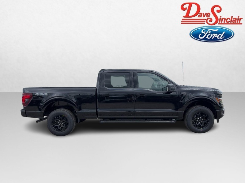 Ford F-150 Vehicle Full-screen Gallery Image 05