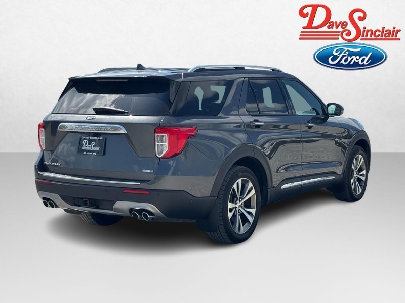 Ford Explorer Vehicle Full-screen Gallery Image 07