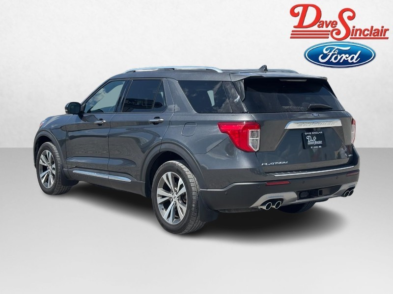 Ford Explorer Vehicle Full-screen Gallery Image 09