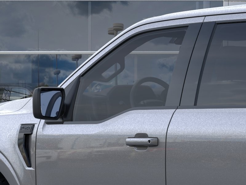 Ford F-150 Vehicle Full-screen Gallery Image 22