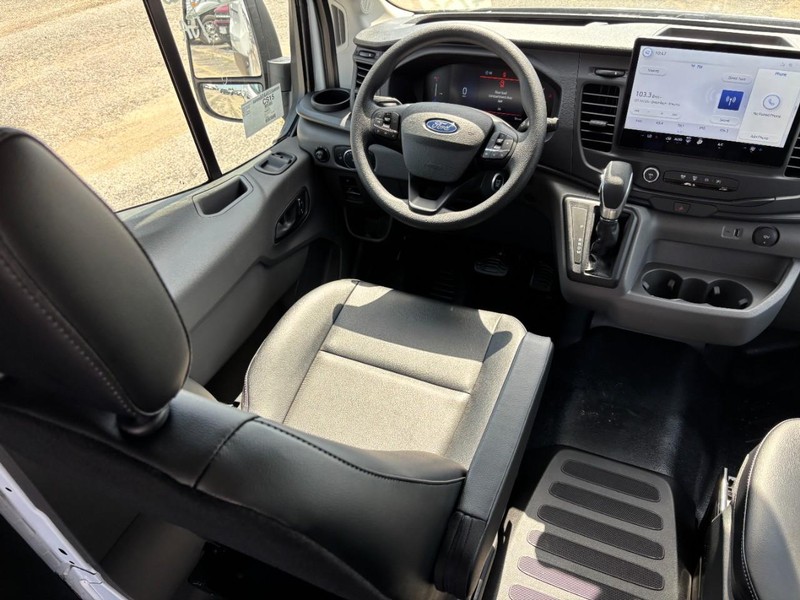 Ford Transit Cargo Van Vehicle Full-screen Gallery Image 13