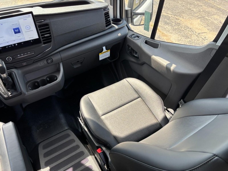 Ford Transit Cargo Van Vehicle Full-screen Gallery Image 15