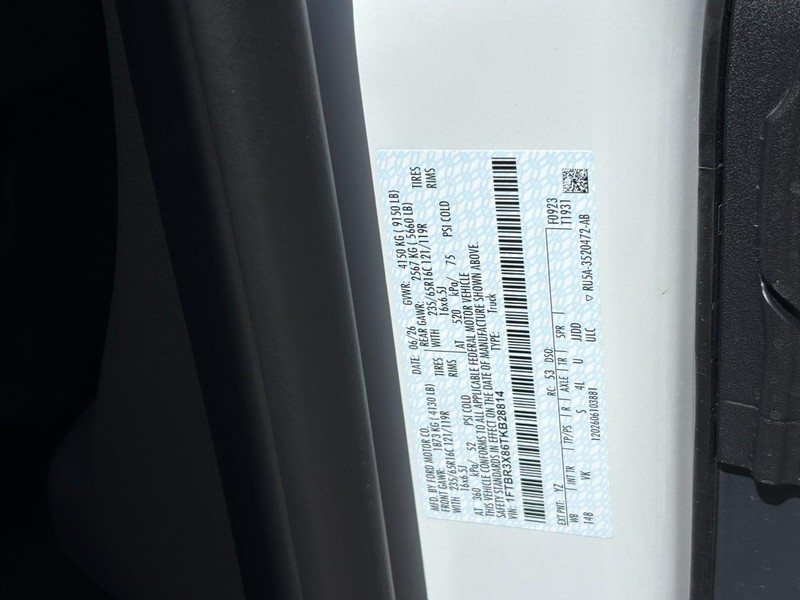 Ford Transit Cargo Van Vehicle Full-screen Gallery Image 23