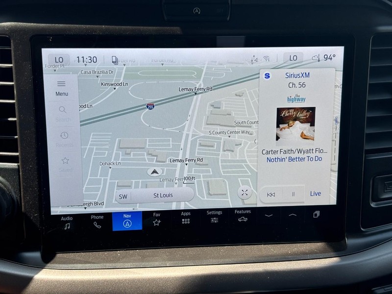 Ford F-150 Vehicle Full-screen Gallery Image 23