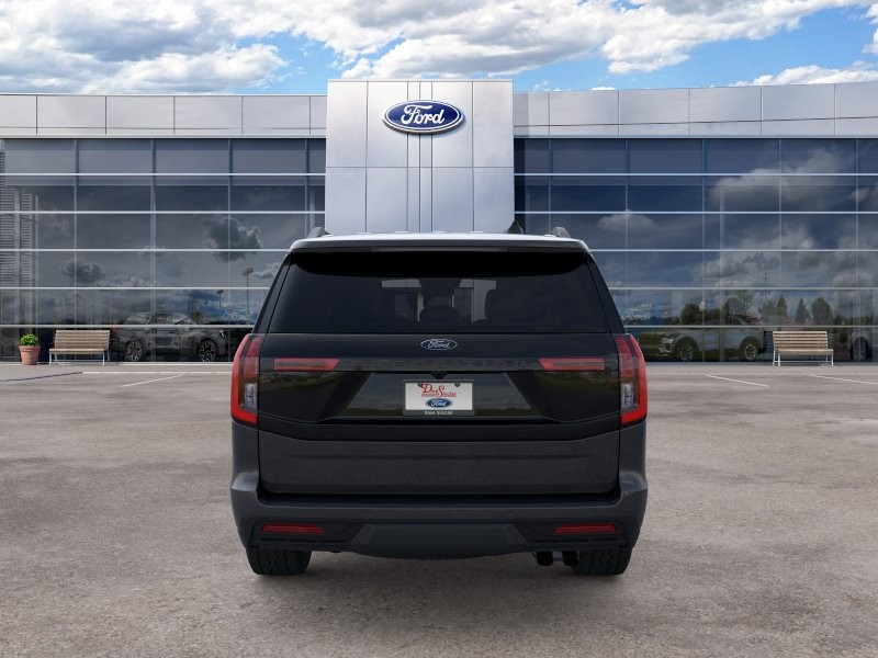 Ford Expedition Vehicle Full-screen Gallery Image 07