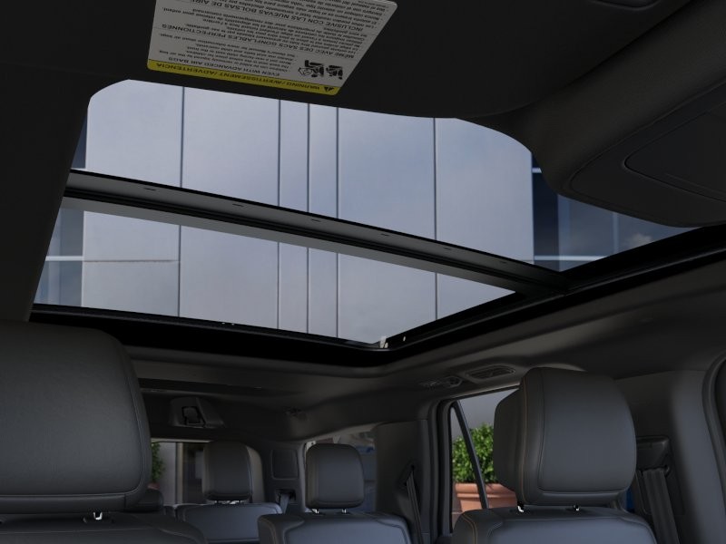 Ford Expedition Vehicle Full-screen Gallery Image 24