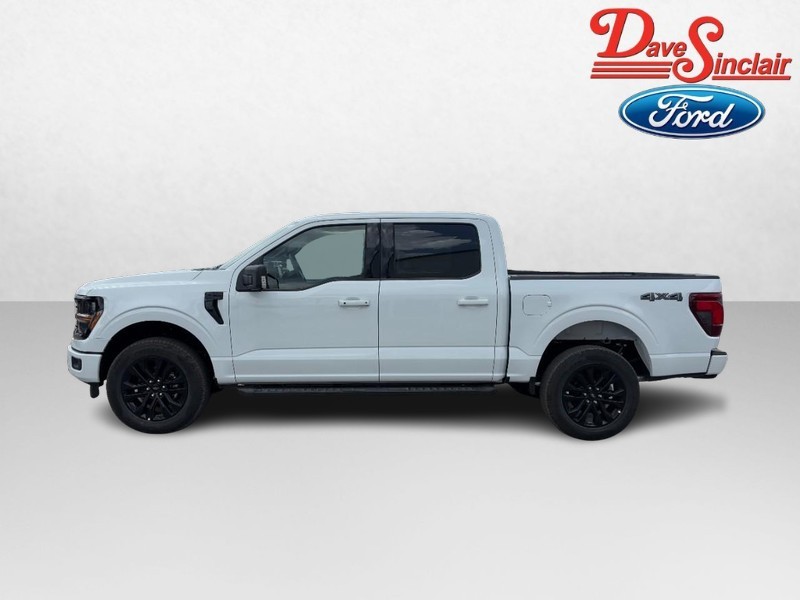 Ford F-150 Vehicle Full-screen Gallery Image 10