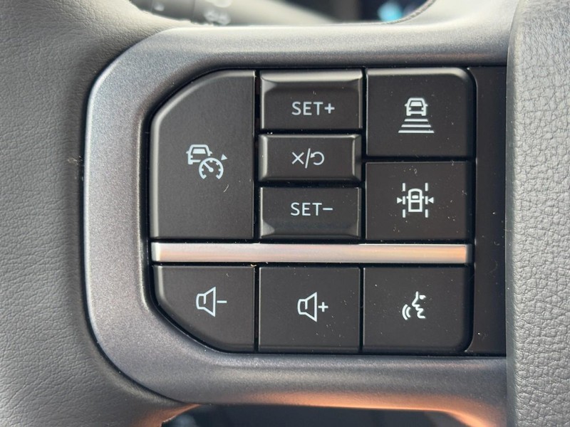 Ford F-150 Vehicle Full-screen Gallery Image 18