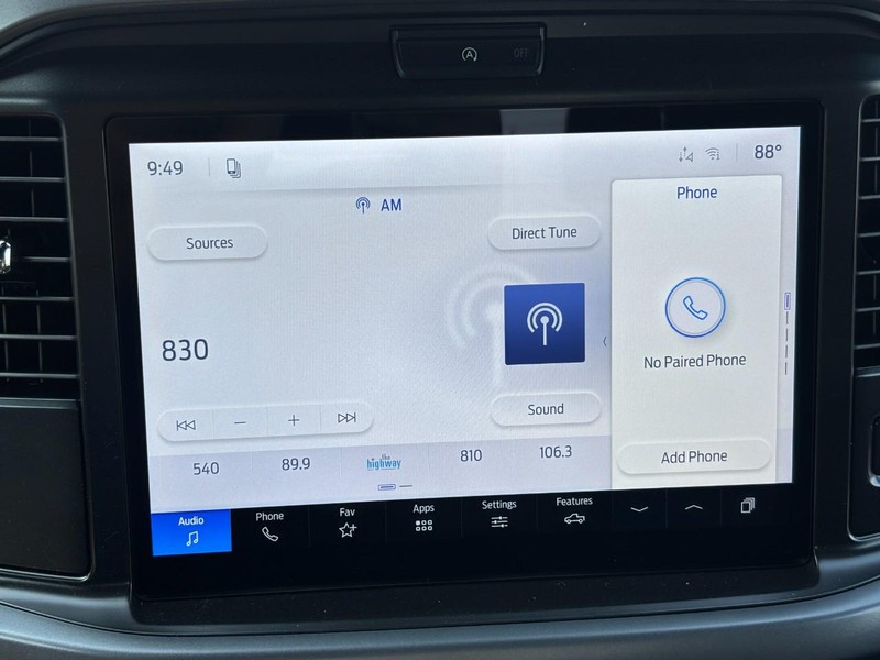 Ford F-150 Vehicle Full-screen Gallery Image 22
