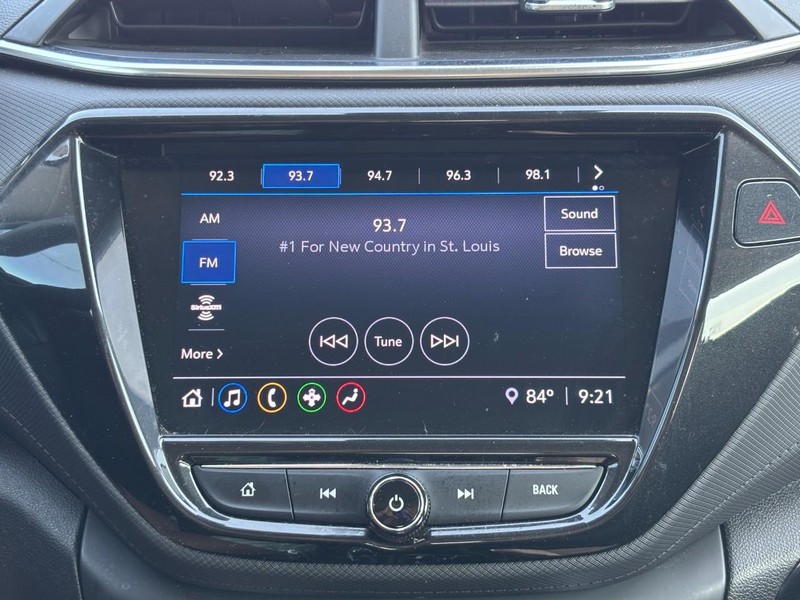 Chevrolet TrailBlazer Vehicle Image 22