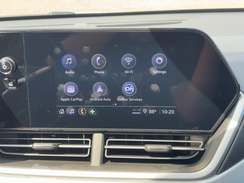 Chevrolet Trax Vehicle Full-screen Gallery Image 19