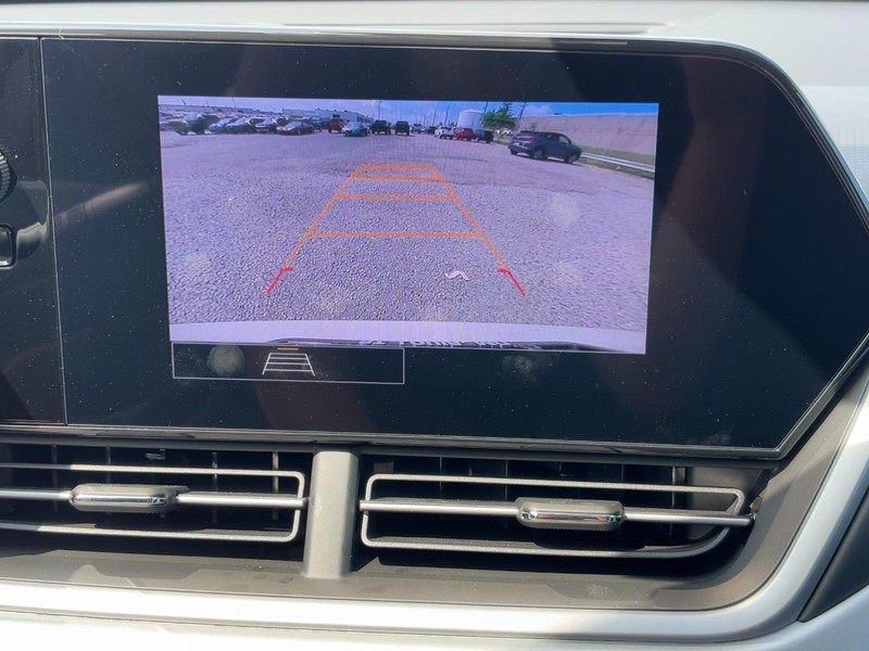 Chevrolet Trax Vehicle Full-screen Gallery Image 20