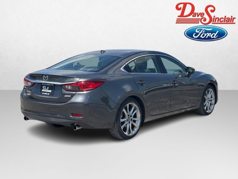 Mazda MAZDA6 Vehicle Full-screen Gallery Image 07