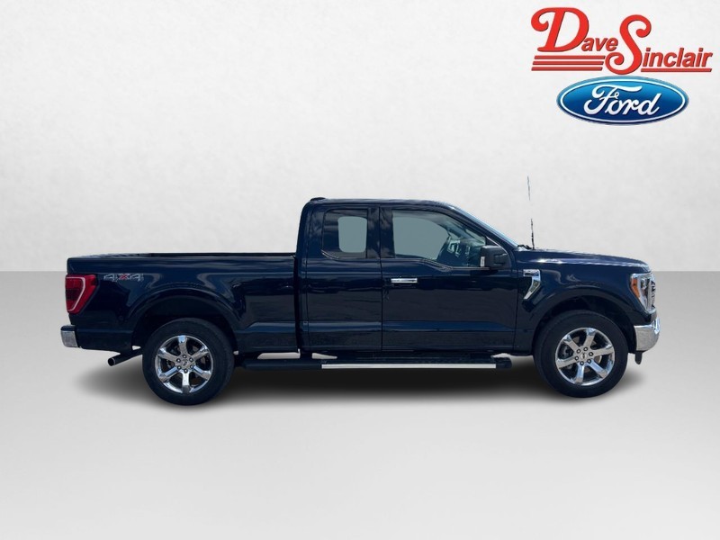 Ford F-150 Vehicle Full-screen Gallery Image 05
