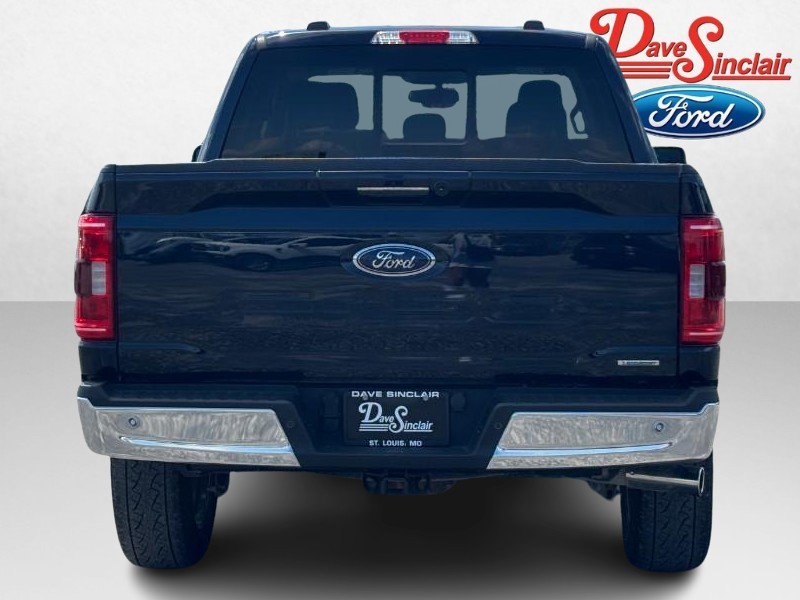 Ford F-150 Vehicle Full-screen Gallery Image 08