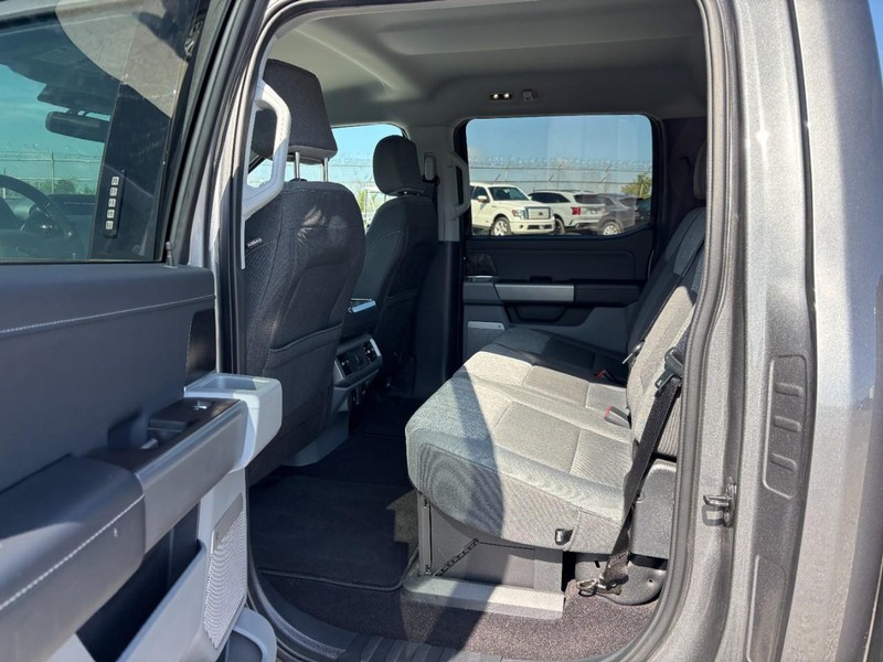 Ford F-150 Vehicle Image 13