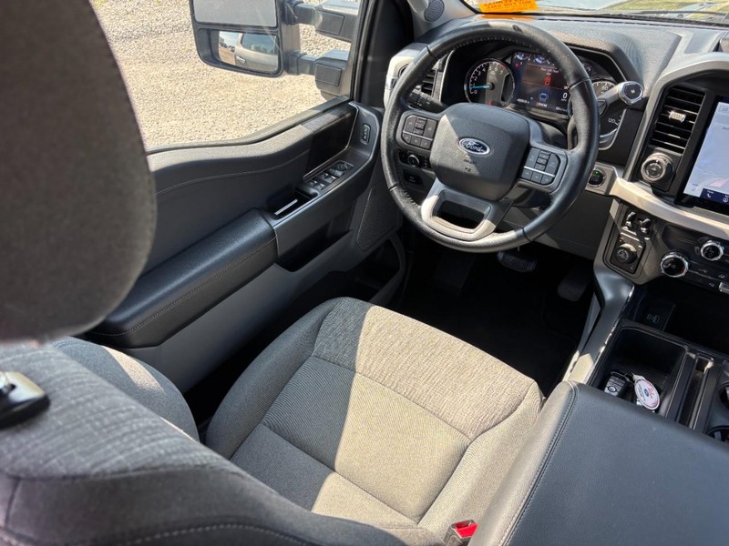 Ford F-150 Vehicle Image 14