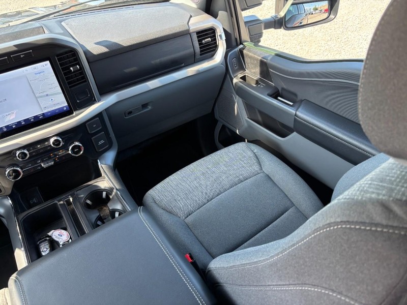 Ford F-150 Vehicle Image 16