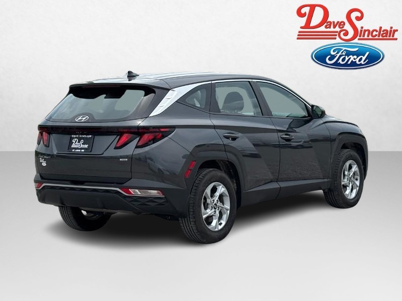 Hyundai Tucson Vehicle Image 07