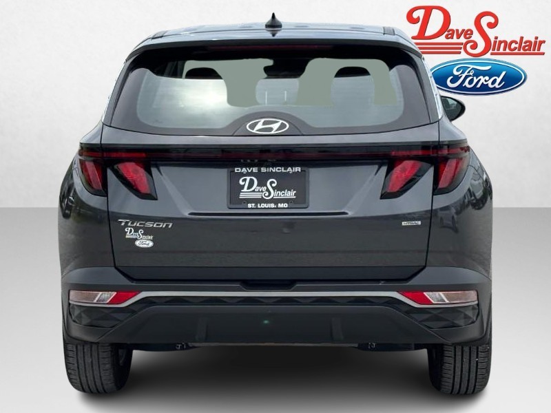 Hyundai Tucson Vehicle Image 08