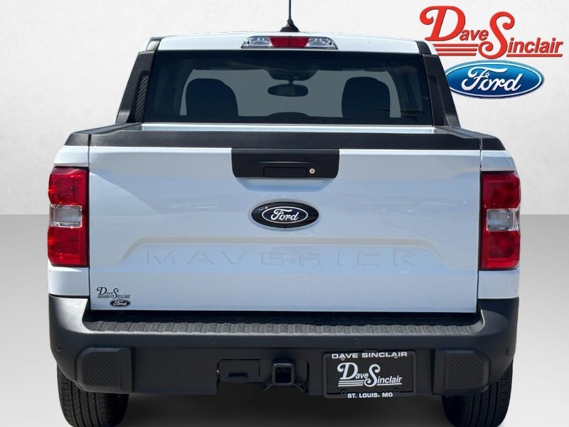 Ford Maverick Vehicle Full-screen Gallery Image 08