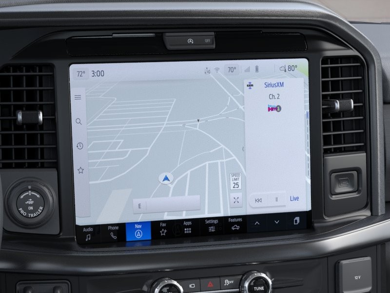 Ford F-150 Vehicle Full-screen Gallery Image 16