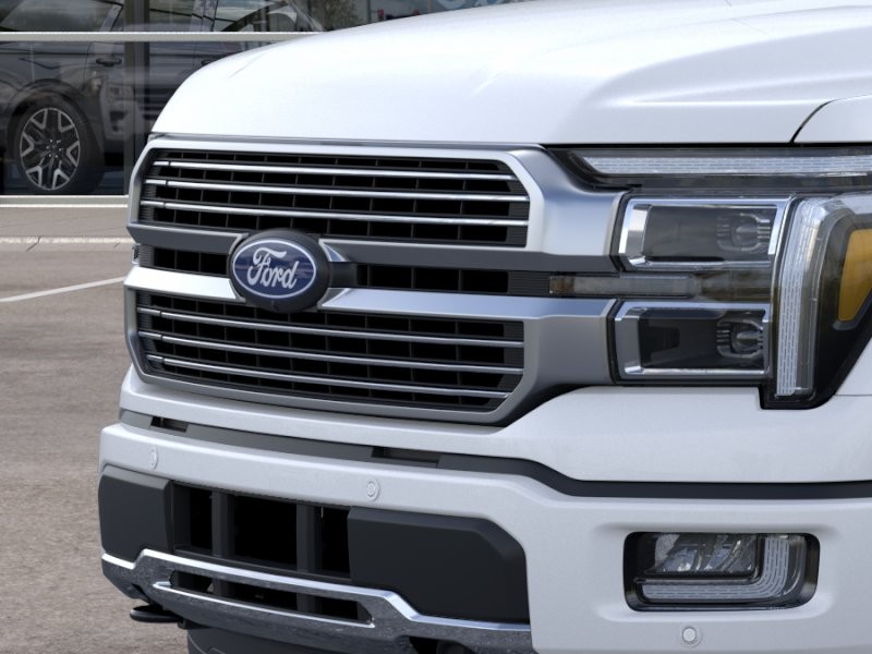 Ford F-150 Vehicle Full-screen Gallery Image 19
