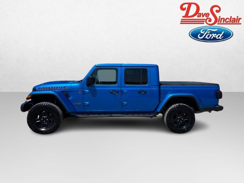 Jeep Gladiator Vehicle Full-screen Gallery Image 10