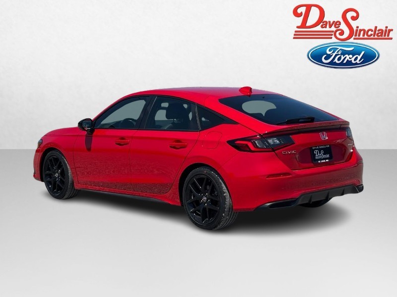 Honda Civic Hatchback Vehicle Image 09