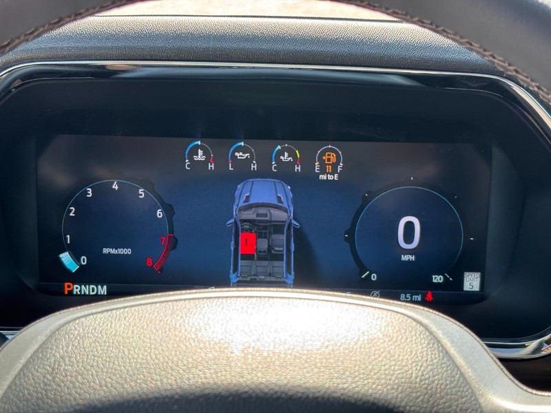 Ford F-150 Vehicle Full-screen Gallery Image 21