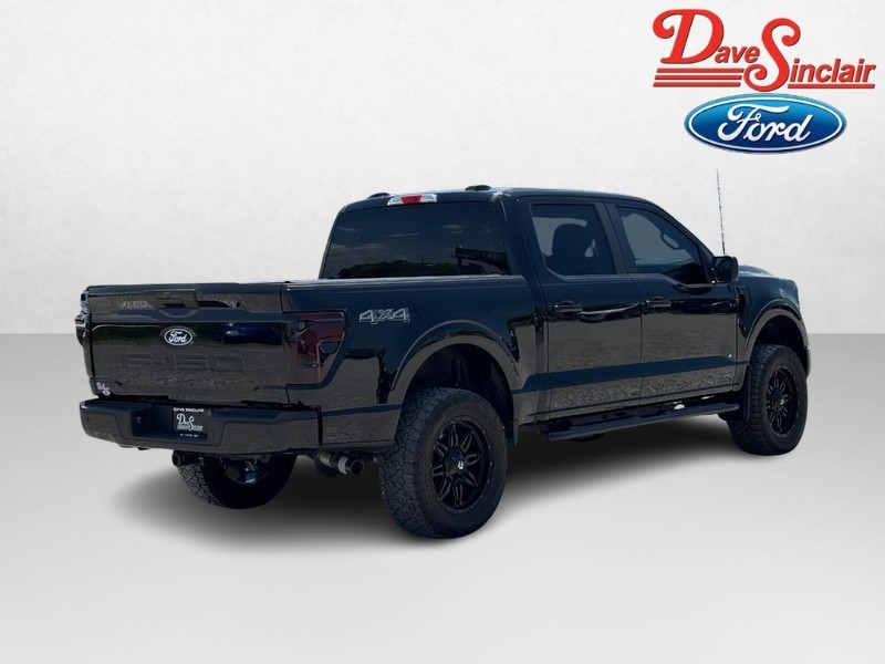 Ford F-150 Vehicle Full-screen Gallery Image 07