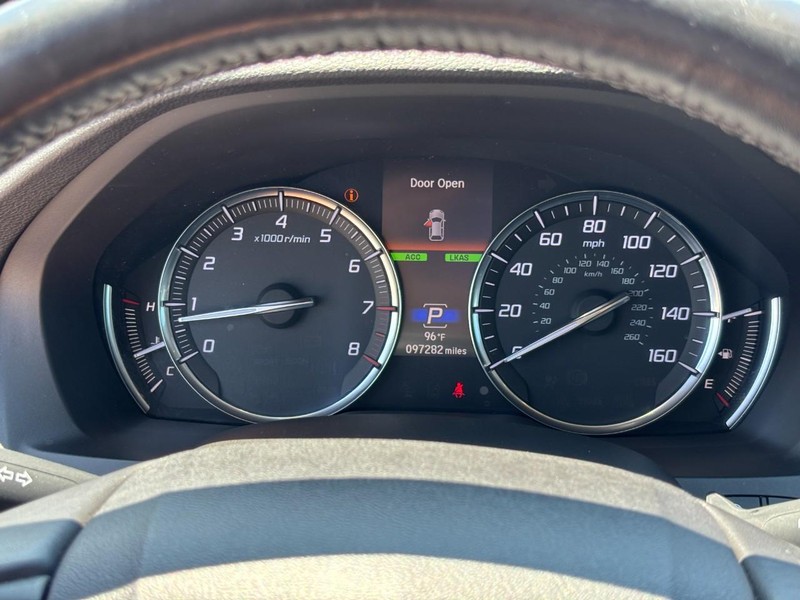 Acura MDX Vehicle Full-screen Gallery Image 21