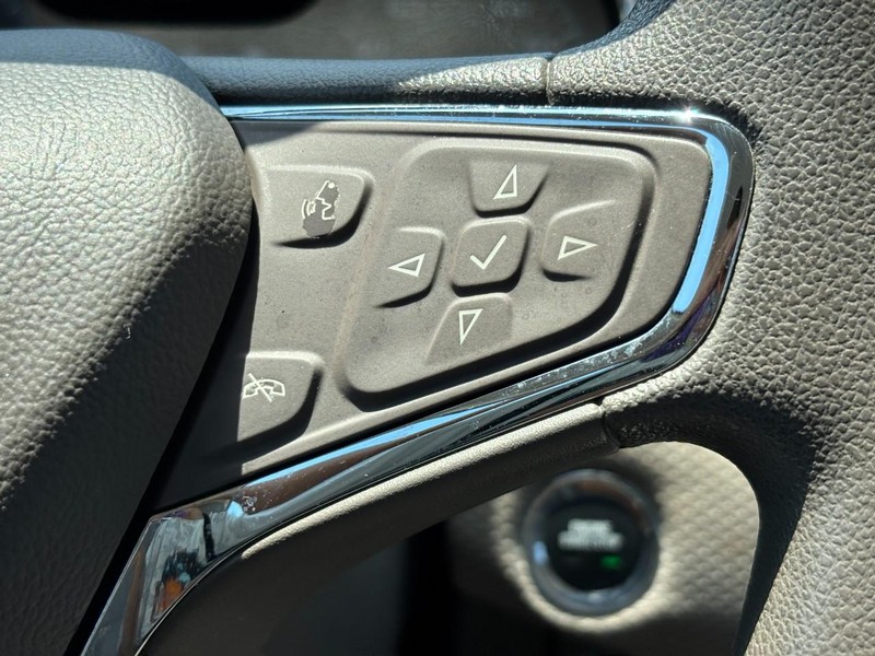 Chevrolet Cruze Vehicle Image 20