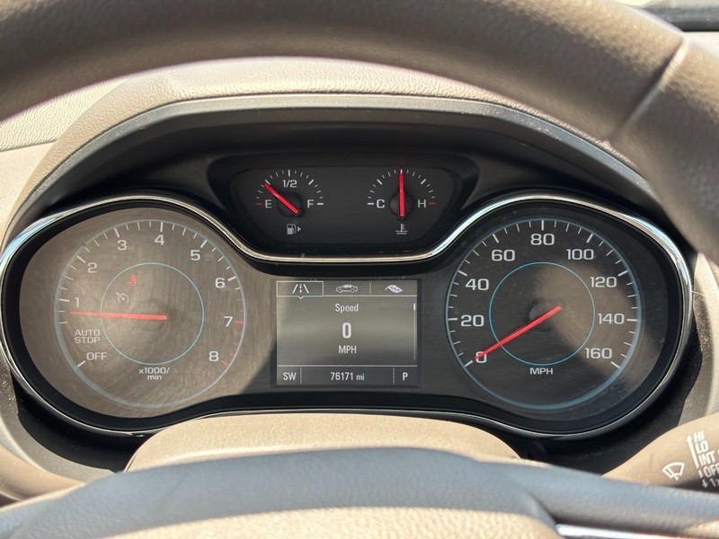 Chevrolet Cruze Vehicle Image 21
