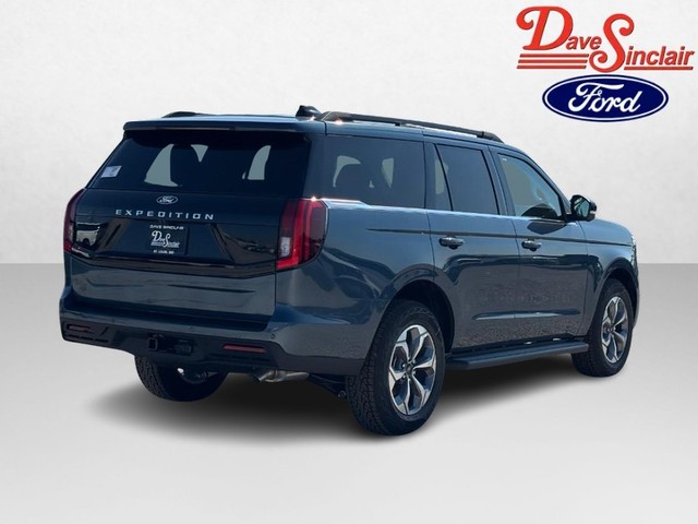 2027 Ford Expedition Active thumbnail image 05