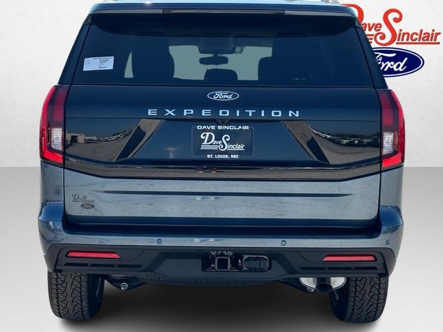 2027 Ford Expedition Active thumbnail image 06