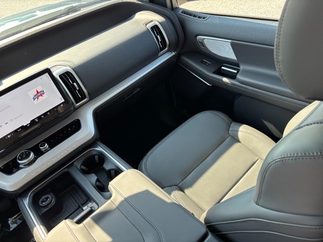2027 Ford Expedition Active thumbnail image 15