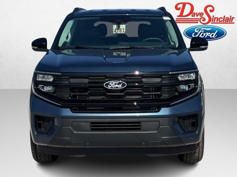 Ford Expedition Vehicle Full-screen Gallery Image 02
