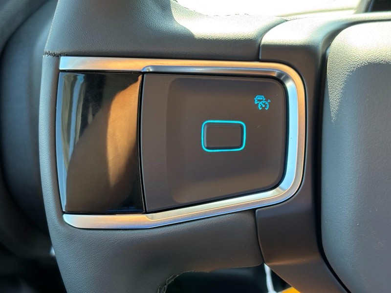 Ford Expedition Vehicle Full-screen Gallery Image 20