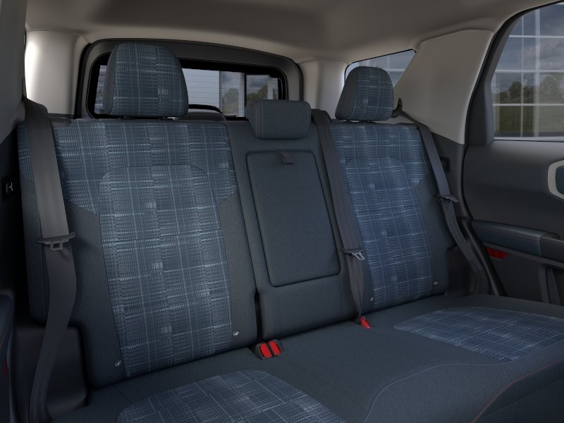 Ford Bronco Sport Vehicle Full-screen Gallery Image 13