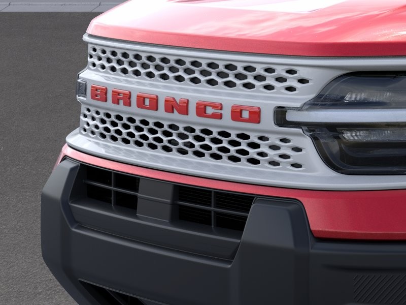 Ford Bronco Sport Vehicle Full-screen Gallery Image 19
