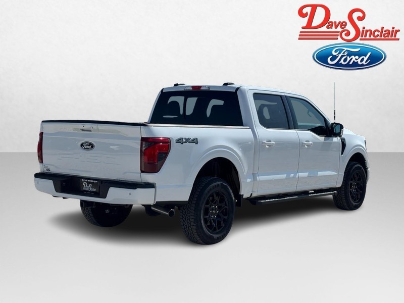 Ford F-150 Vehicle Full-screen Gallery Image 07