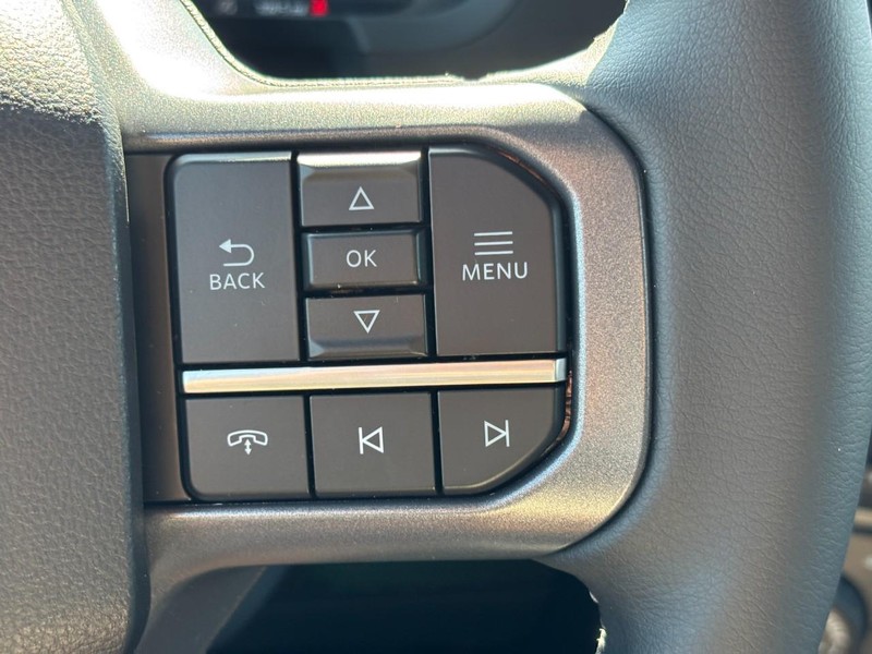 Ford F-150 Vehicle Full-screen Gallery Image 20