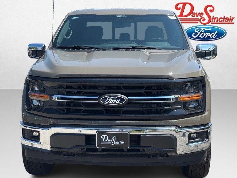Ford F-150 Vehicle Full-screen Gallery Image 02
