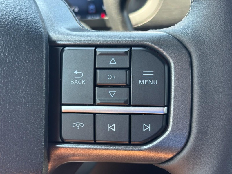 Ford F-150 Vehicle Full-screen Gallery Image 20