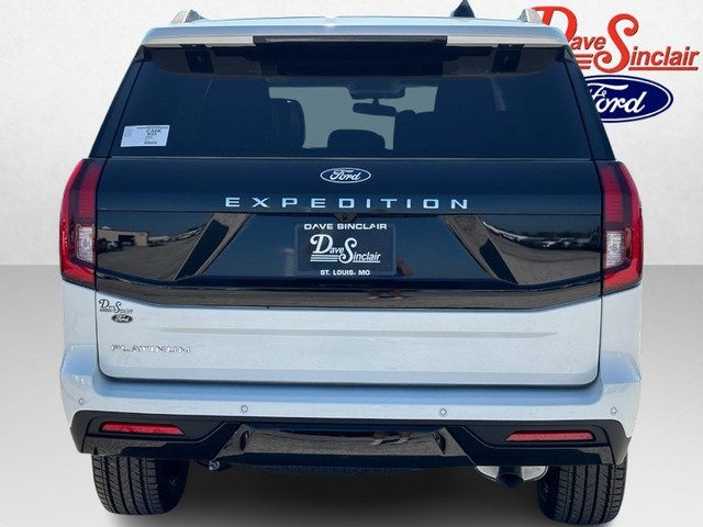 2027 Ford Expedition Platinum thumbnail image 06