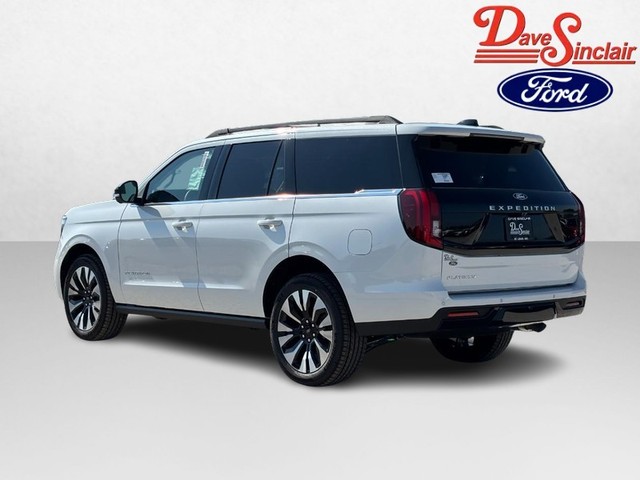 2027 Ford Expedition Platinum thumbnail image 07