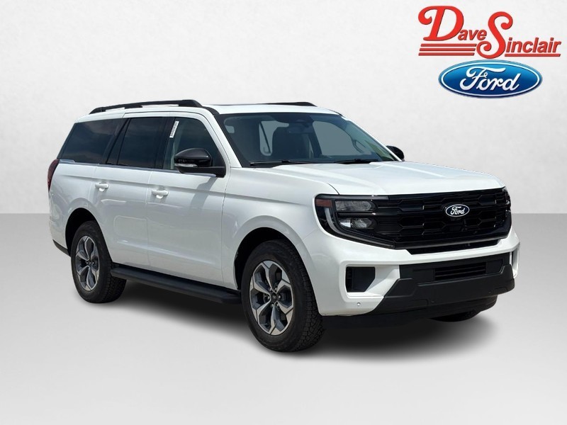 Ford Expedition Vehicle Full-screen Gallery Image 04